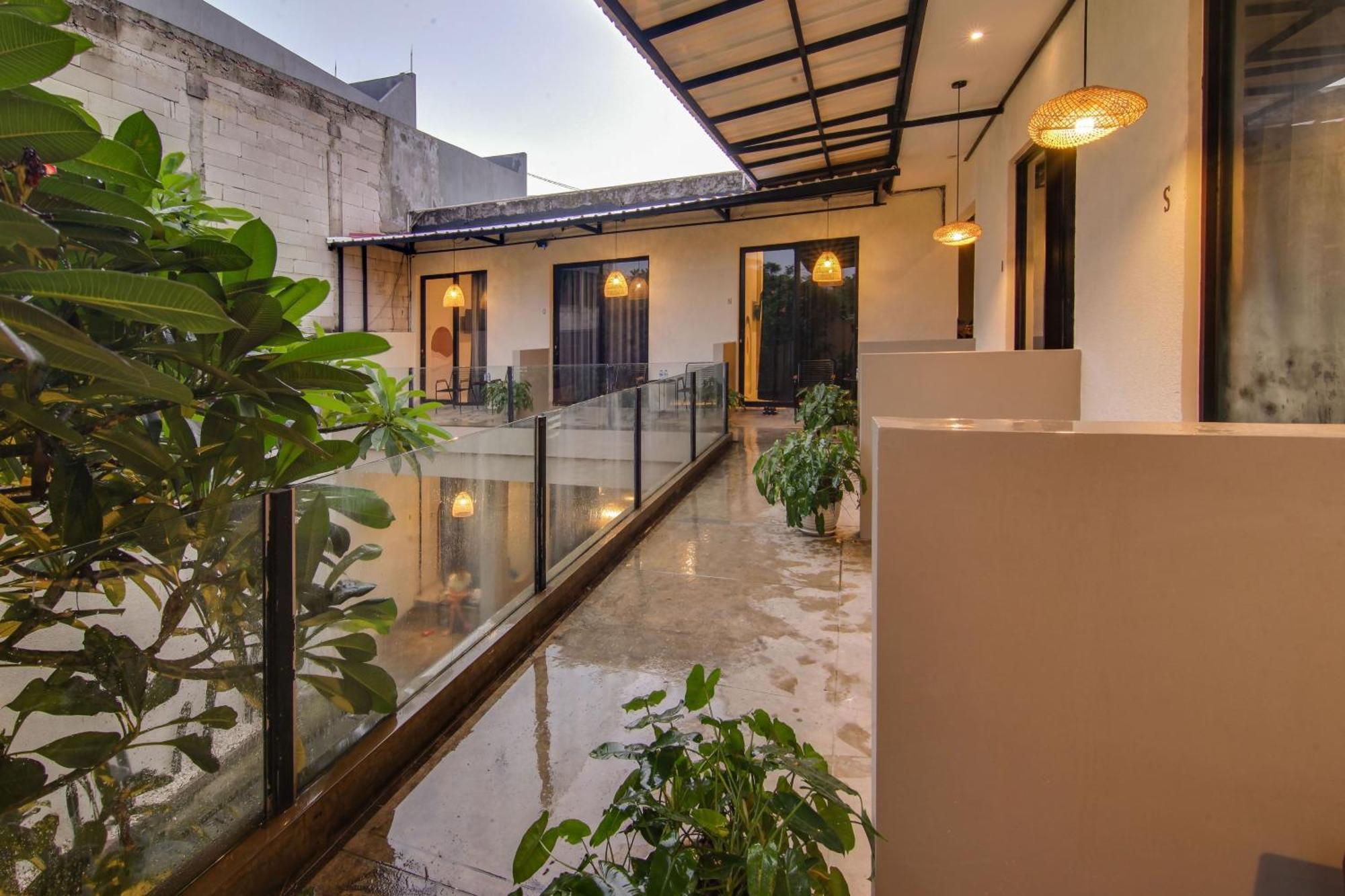 Escotel Casa De Luga Jakarta Ngoại thất bức ảnh